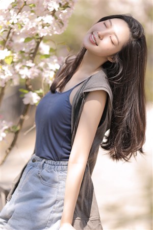 黑鹰坠落好看吗