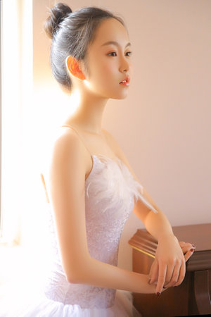 丰满多水的寡妇